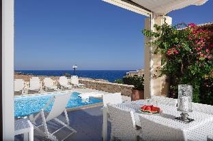 Luxury Villa Blanca With Sea View Villa in Panormos in Rethymno