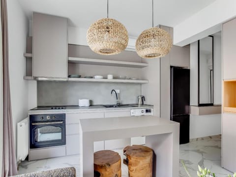 Sanders Old Port - Humble 1-Bdr Apt w Balcony Apartment in Thessaloniki