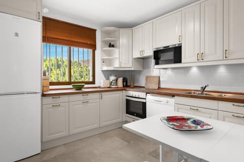 Lovely penthouse near the Marina Ref M15 Apartment in Estepona