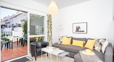 Miramar sunny patio in Fuengirola Ref 79 Apartment in Fuengirola