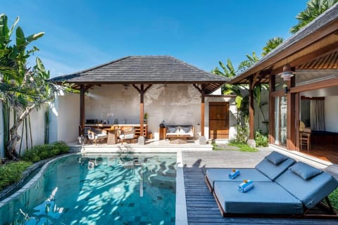 Royal Villa 1BR with Jacuzy  and Privat Pool #P18 Villa in Ubud