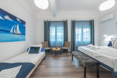 Spacious Family Home in Thisio by Cloudkeys Apartment in Athens