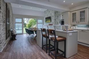 Hill House Country Estate - Princes Gate, Narberth Apartment in Amroth