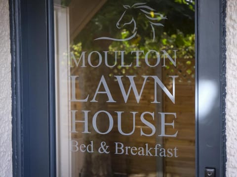 Moulton Lawn House B&B Bed and Breakfast in Forest Heath District