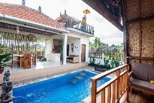 Ulun Si Joglo  Villa in Blahbatuh