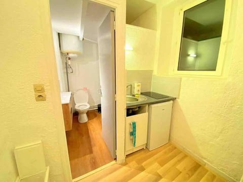 Cocon à Deux Pas des Arènes - Charme & Confort Apartment in Nimes