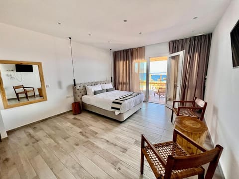 Akre Hotel - Designed for Adults Hotel in Naxos, Naxos and Lesser Cyclades, Greece