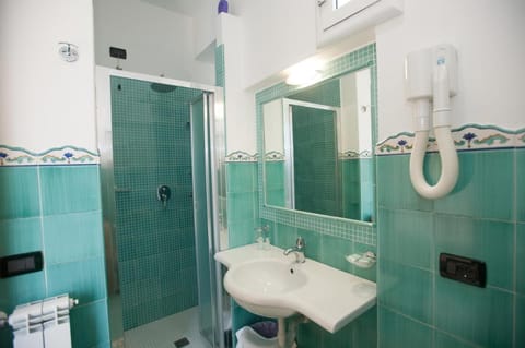 Hotel Villa Sirena - Thermae & SPA Hotel in Lacco Ameno