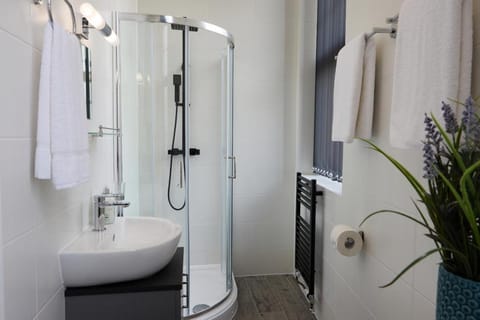 The Woden Boutique Hotel Walsall M6 J9 Hotel in Walsall