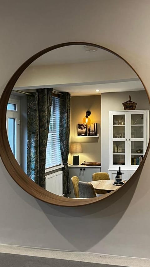 No4 Chapel Row Bed and Breakfast in Bakewell Stand E