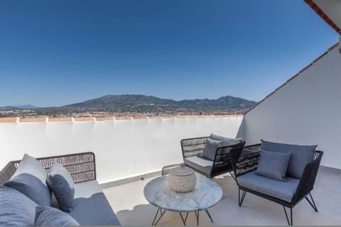 Castillo Sohail penthouse in Fuengirola by Costarentals - Ref 147 Apartment in Fuengirola