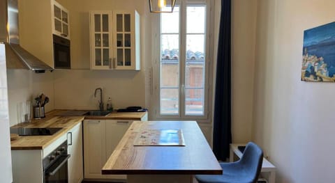 Studio Neuf Centre-Ville #17 Apartment in La Seyne-sur-Mer