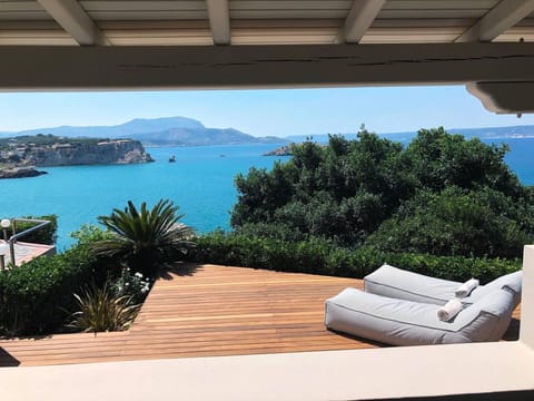 Coco Seaview Apartment, 60sec Walk From Beach Apartment in Almyrida