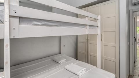 Cozy terrace with pool by Costarentals - Ref 206 Apartment in Fuengirola