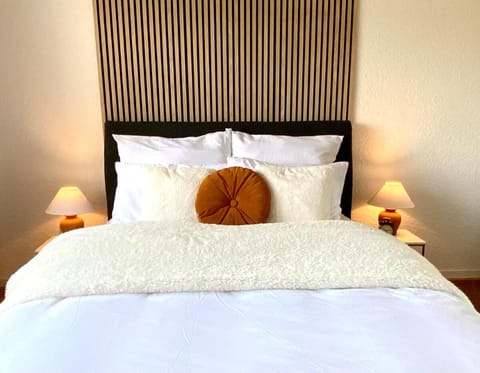 New Family Friendly Home/BASF LU Apartment in Frankenthal