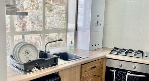 Carrow Cottage Hotel in Telford