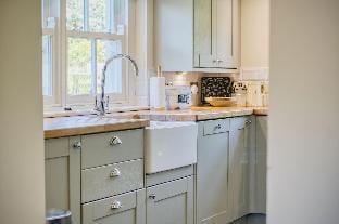 Dollars Cottage - 4 Bedroom Cottage - Llangennith Apartment in Wales