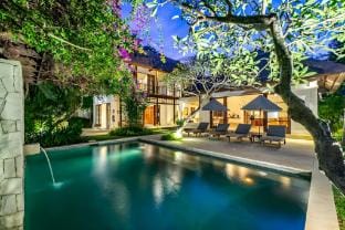 Escape Villa 4BR in Jimbaran Villa in Kuta Selatan