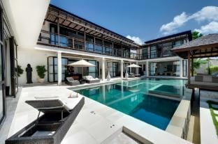 Memorable Panaromic View Villa  4 BR, Jimbaran Villa in Kuta Selatan