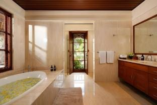 Balinese Luxury Villa 3 Bedroom in Jimbaran Villa in Kuta Selatan