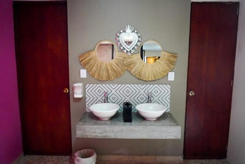 HOSTAL CHOCOLATE CALENDA Bed and Breakfast in Oaxaca