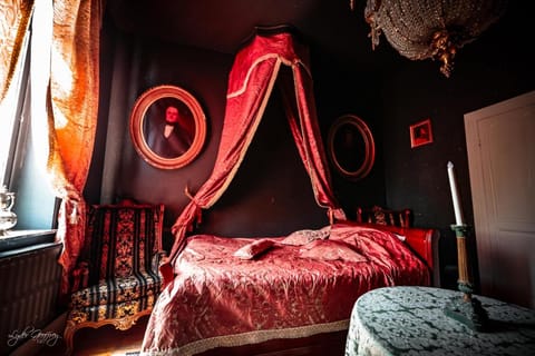 Le domaine du château blanc à 10 minutes de Pairi Daiza Bed and Breakfast in Hauts-de-France