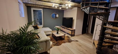 Bleautiful Joséphine Apartment in Fontainebleau