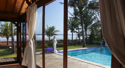 Bali Hai Island Resort Hotel in Pekutatan