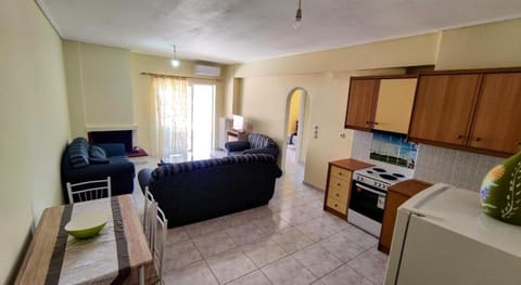 Angela's Apartment with beautiful balcony view Apartment in Euboea