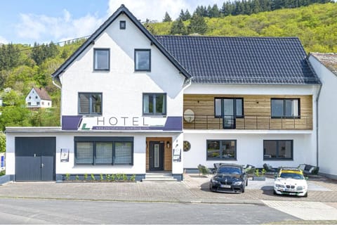 Hotel Zweite Heimat Nürburg Hotel in Kelberg