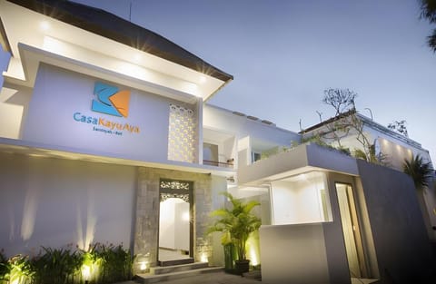 Hola Seminyak Hotel in Kuta