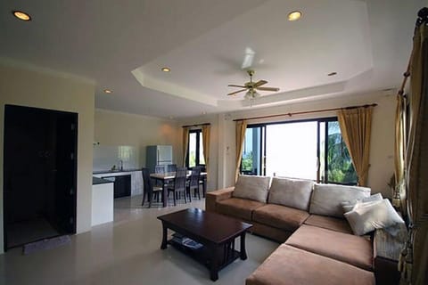 Villa Seaview Garden (2 bedroom, sleeps 5) Apt#1 Apartment in Ko Tao