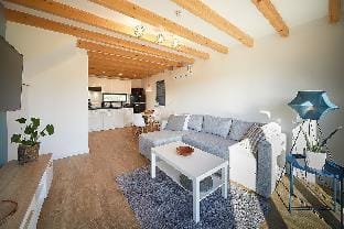 Marine house, nowoczesna stodoła nad morzem, balia Vacation rental in West Pomeranian Voivodeship, Poland