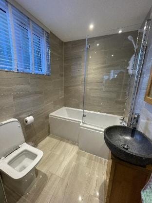 Triple Deck Cottage 2 mins from Mevgaissey Harbour Vacation rental in Mevagissey