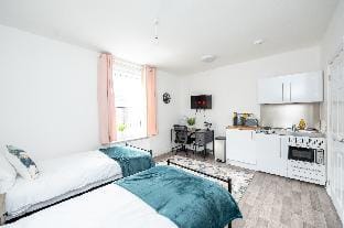 City Centre Self-Contained Studio Apartments Apartment in Southampton