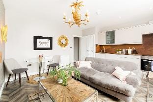 Shirt Factory Apartments - One bedroom (ground) Apartment in Warrington