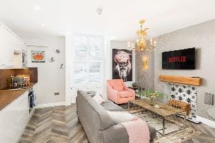 Shirt Factory Apartments - One bedroom (ground) Apartment in Warrington