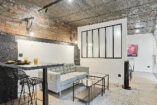 6 kazabella Modern flat with jacuzzi Maisons Alfort Apartment in Créteil