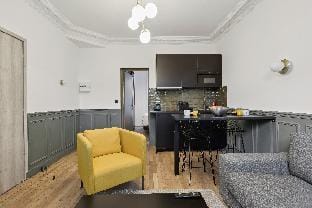 1 Kazabella Modern flat Maisons Alfort Apartment in Créteil