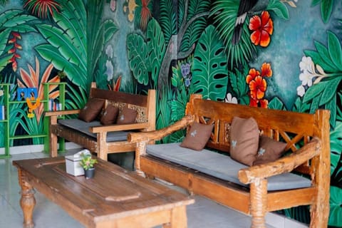 Canggu Kayuma House Hotel in North Kuta