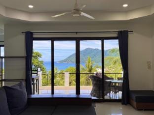 Villa Seaview Garden (3 bedroom, sleeps 7) Apt#3 Apartment in Ko Tao