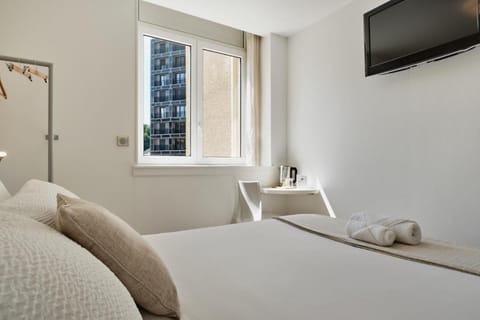 The Originals City, Hôtel Quai33, Saint-Etienne - Gare Chateaucreux Hotel in Saint-Étienne