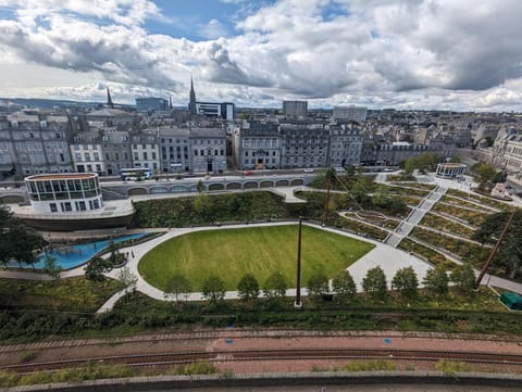 Charles Hope Aberdeen Apartment in Aberdeen