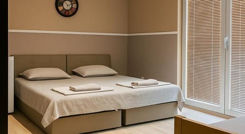 Struga Rooms-Dhoma-Sobi Hotel in Municipality of Ohrid, North Macedonia