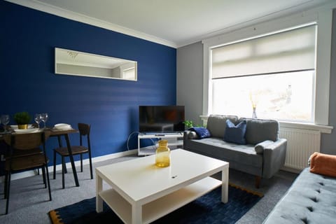 West Apartment  Apartment in Coatbridge