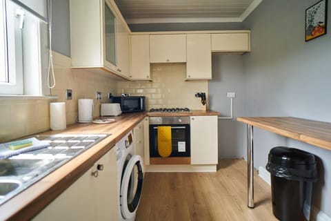 West Apartment  Apartment in Coatbridge