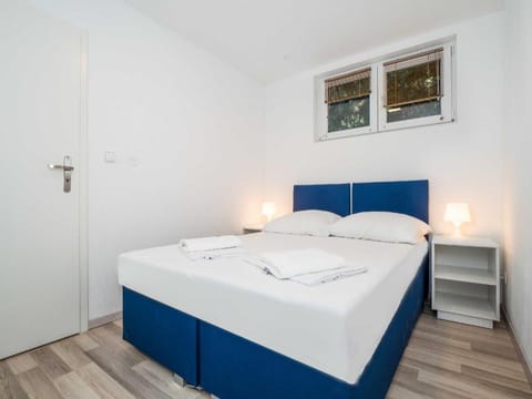 Mediteran Travel Mobile Homes Pirovac Glamping 2+2 Vacation rental in Tisno