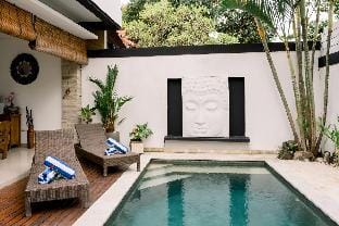 Taman Bali A&R Seminyak Villa  Apartment in Kuta