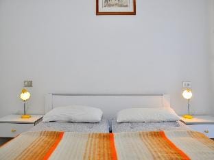 Three-roomed flat 150 meters from the sea - By Beahost Rentals Apartment in Friuli-Venezia Giulia