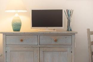 Tranquil Palau Green Village Studio sleeps 2 (+ Child) Apartment in Palau